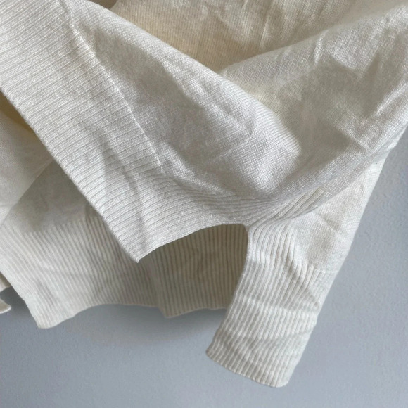 GAP Cream Extra Fine Merino Wool Turtleneck Sweater  Tunic Size S - Picture 7 of 13